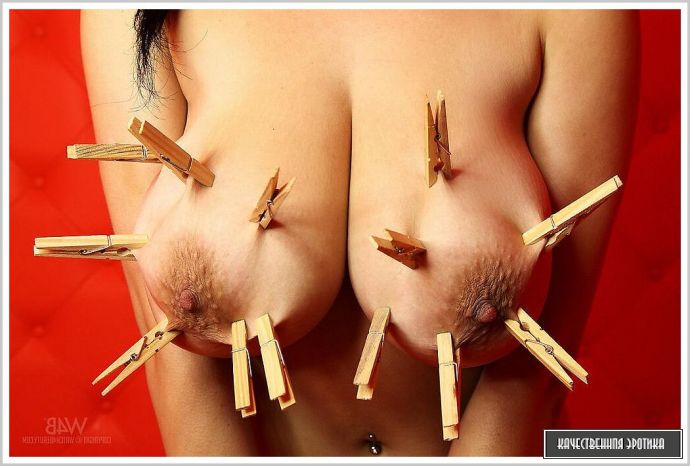 Женщины с огромными буферами в эфире