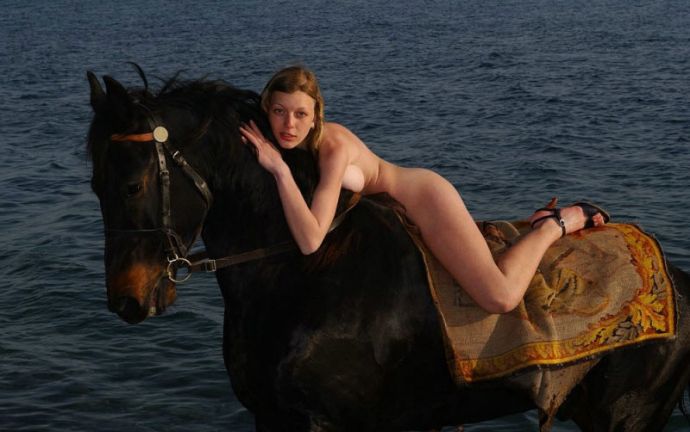 Любительские фото девушек на 16.08.17