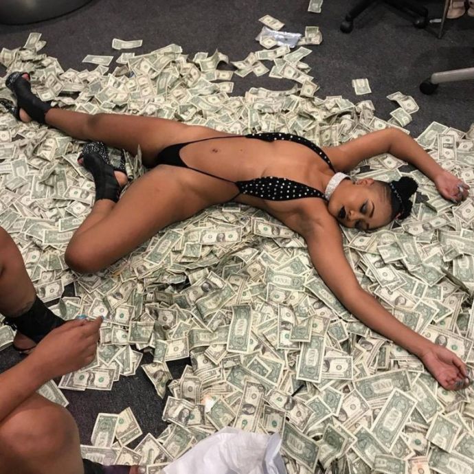 Смешные и заводные фото с девочками