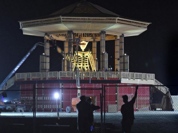 Первые фото с фестиваля Burning Man 2017