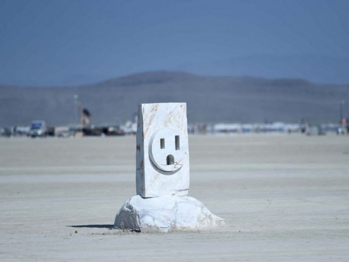 Первые фото с фестиваля Burning Man 2017