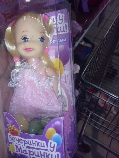 Приколы и маразмы в магазинах: странные и жуткие игрушки