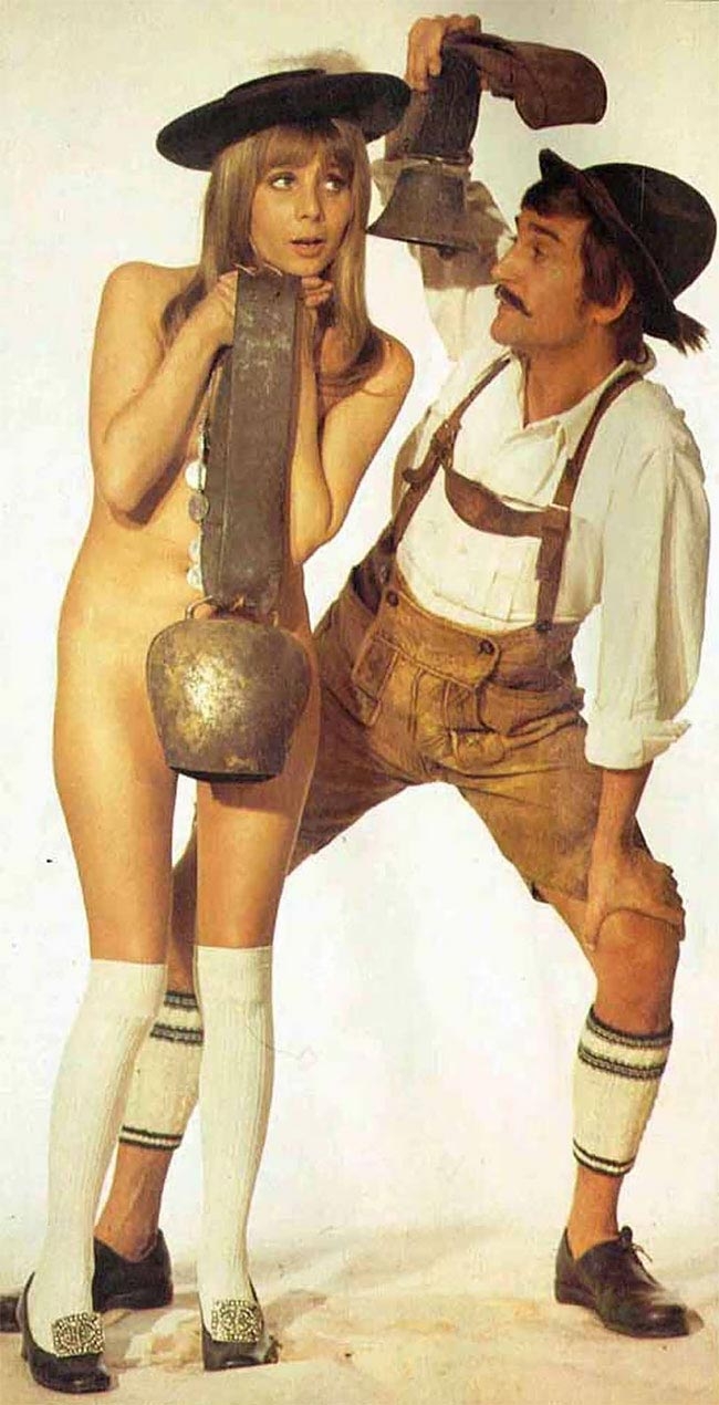 Хитро прикрытая нагота в винтажных плакатах, журнальных и книжных обложках