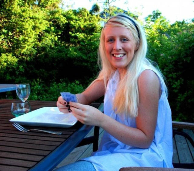 Порнозвезда Алисия Амира, которая хочет быть похожа на куклу Барби