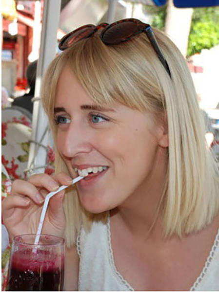 Порнозвезда Алисия Амира, которая хочет быть похожа на куклу Барби Порнозвезда Алисия Амира, которая хочет быть похожа на куклу Барби