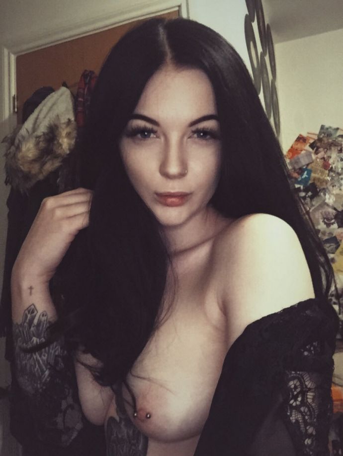 Любительские фото девушек на 13.09.17