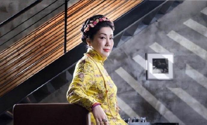 Обладательница самых длинных в мире природных ресниц