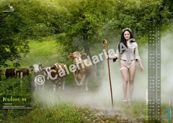 Швейцарцы выпустили эротический календарь на 2018 год