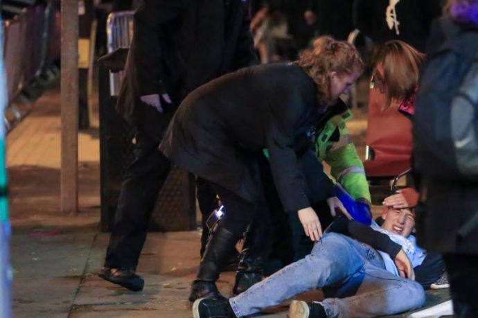 Британские первокурсники бурно отметили начало учебы