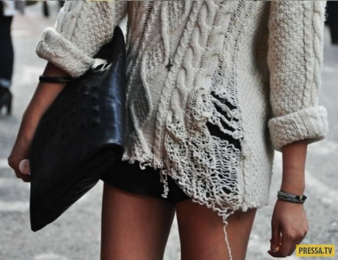 Последний писк: грязные и рваные брендовые вещи