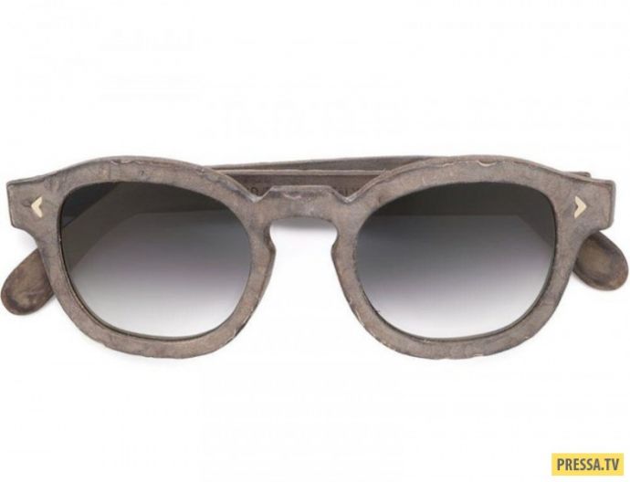 Последний писк: грязные и рваные брендовые вещи