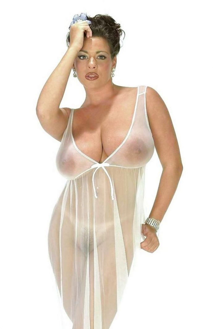 Мадам, у вас всё видно!