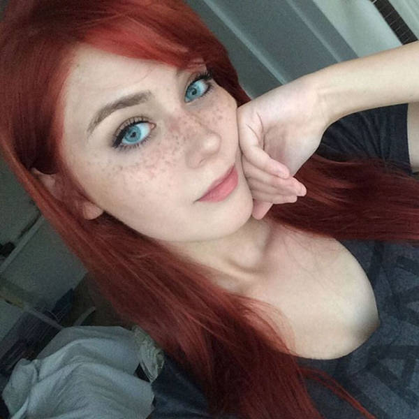 Красивые девушки, на которых приятно смотреть Красивые девушки, на которых приятно смотреть