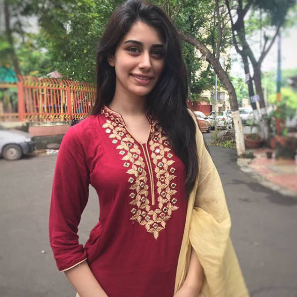 Красивые девушки, на которых приятно смотреть Красивые девушки, на которых приятно смотреть