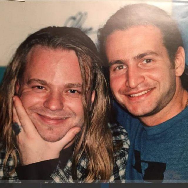 Снимки современных знаменитостей из 1990-х годов Снимки современных знаменитостей из 1990-х годов