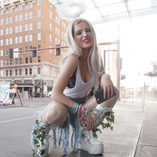 Ангел Белла Торн - Instagram