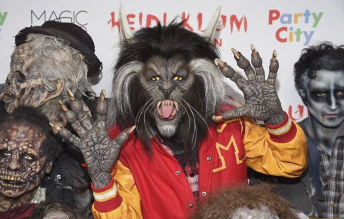 Угадайте, кто я?! Хайди Клум поразила костюмчиком оборотня