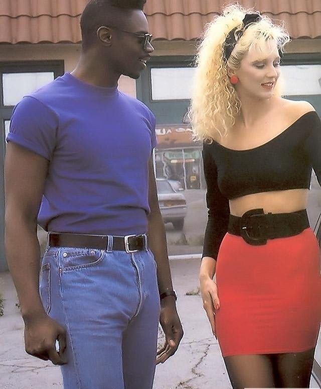 Ретро-фото анального секса негра с белоснежной проституткой