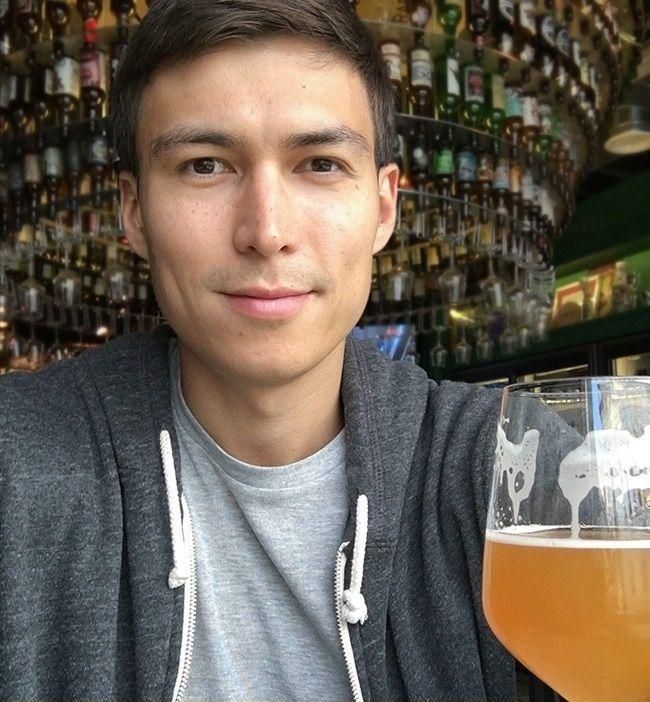 Парень четыре недели пытал себя пивом. Что получилось в итоге