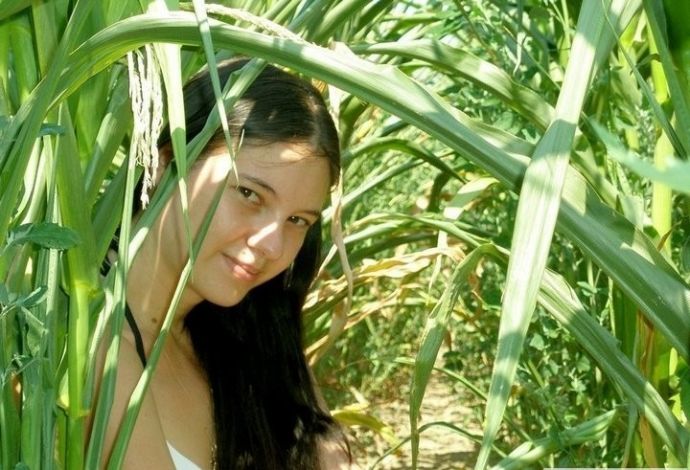 Деревенский эро юмор в поле и в бане