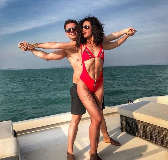 "Два основных холостяка" Бузова и Батрутдинов совместно отдыхают в Таиланде