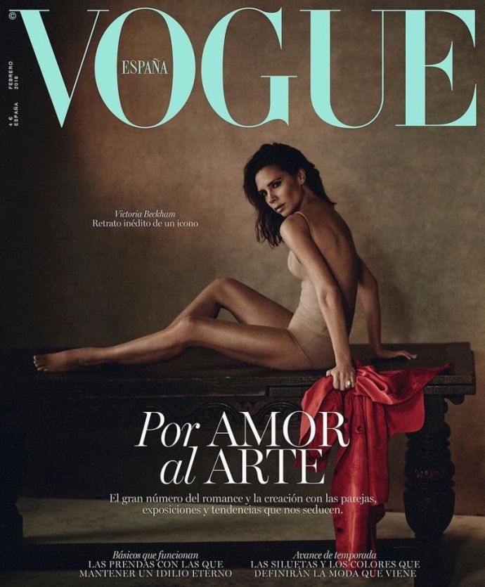 Виктория Бекхэм восхитила шикарной фигурой в сексапильной фотосессии