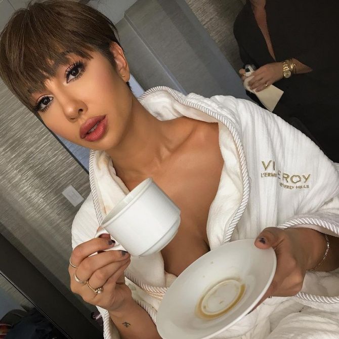 Джеки Круз на вечеринке Entertainment