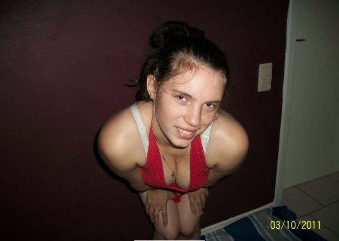 Украденные снимки с компьютера деревенской тёлки