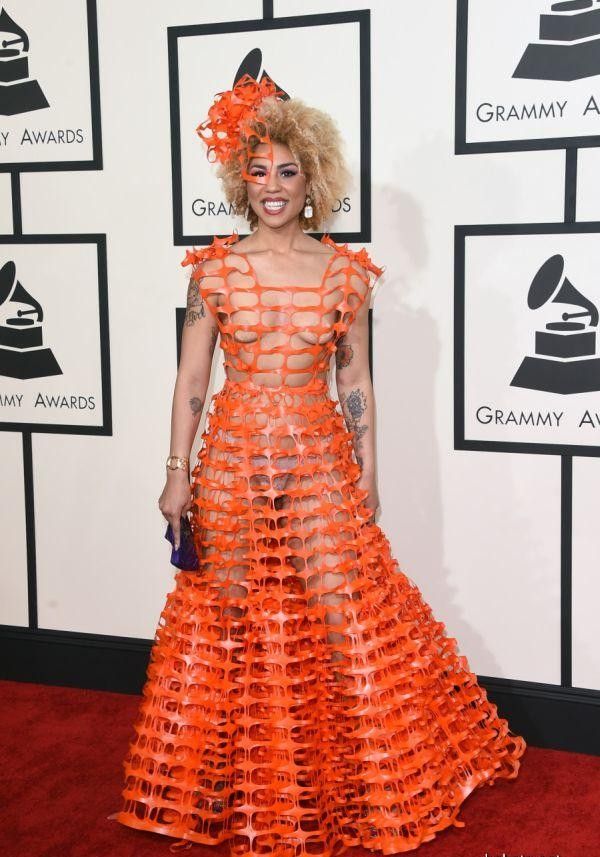 Самое откровенное платье на церемонии вручения Грэмми