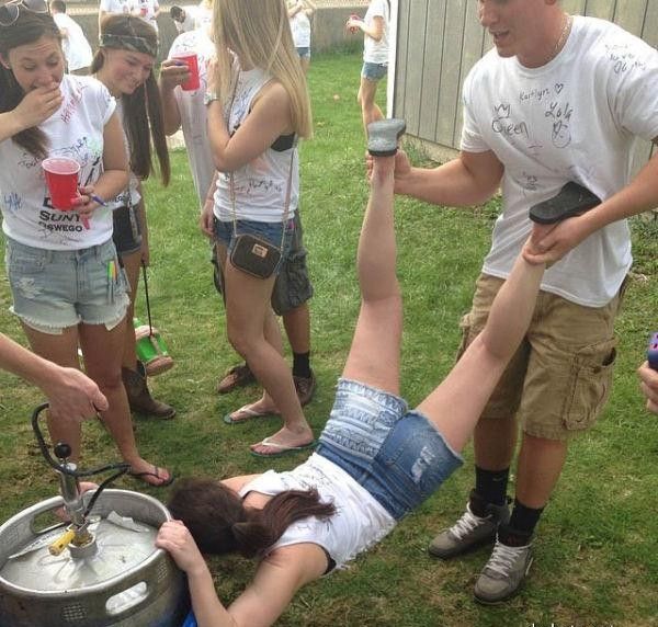 Приколы от девушек дурашек