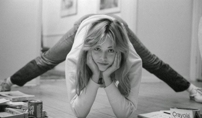 Черно-белые фото молодой Шэрон Стоун ✅