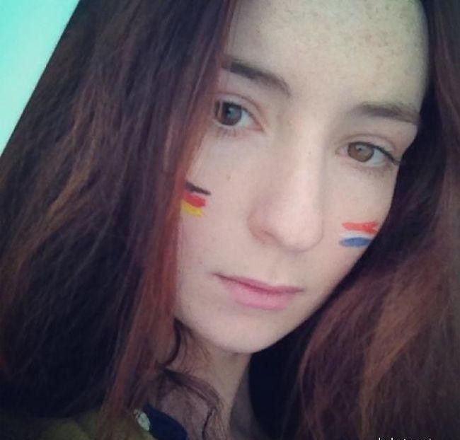 Девушки и футбол