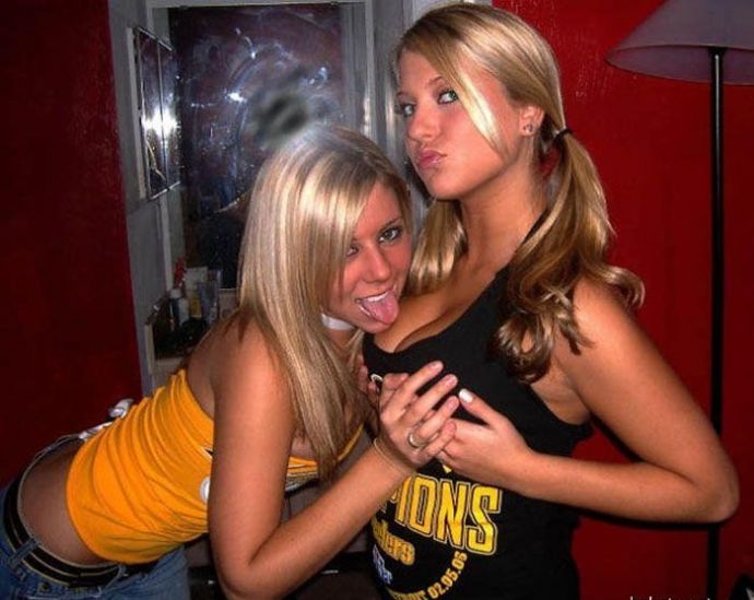 Когда девушки немного выпили