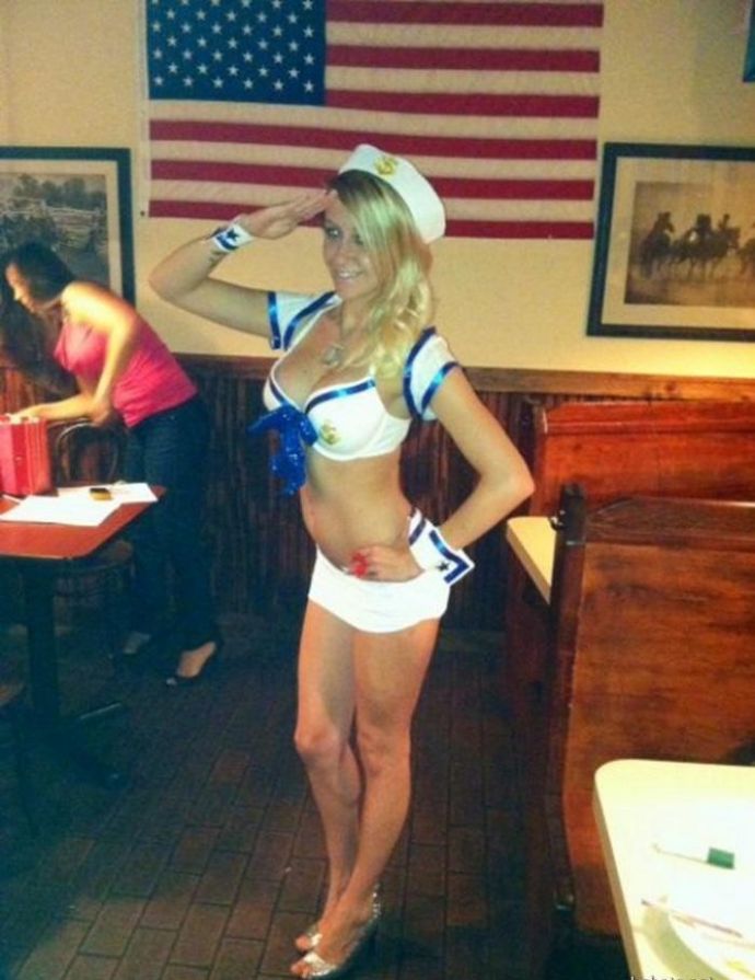 Горячие девушки - штучки на Хэллоуин