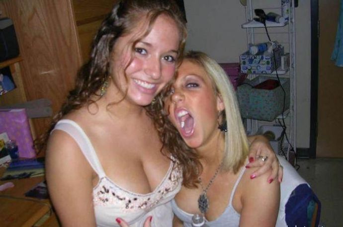 Весёлые девушки и тупые приколы (31 фото)