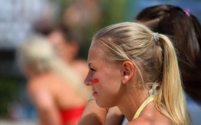 Девушки, которые играют в футбол (65 фото)