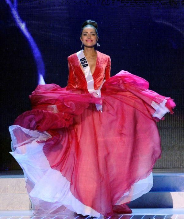 Фото Оливии Калпо, Мисс Вселенной 2012