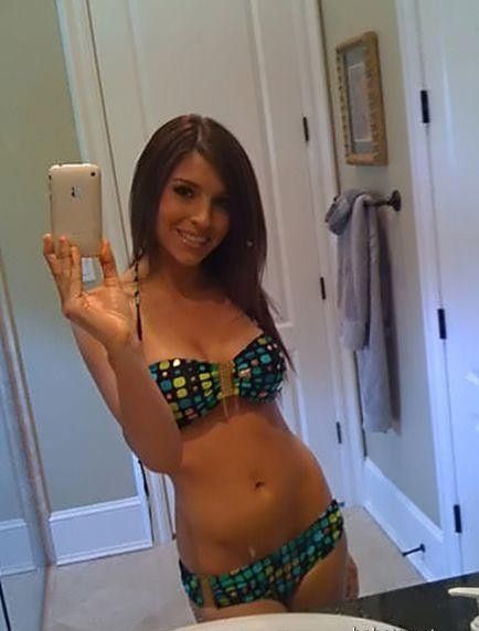 Няшки девушки в зеркале