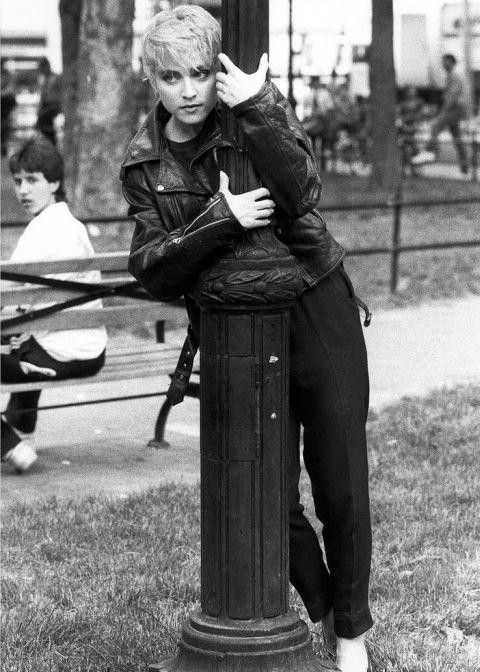 Ретро фото молодой Мадонны