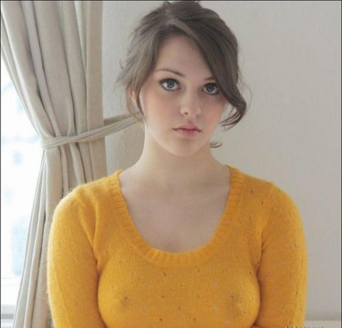 Секси девушки без лифчиков