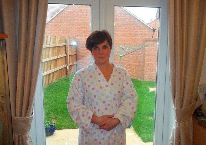 Супруга в нижнем белье на день рождения