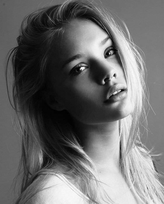 Фотоподборка красивых девушек (52 фото)