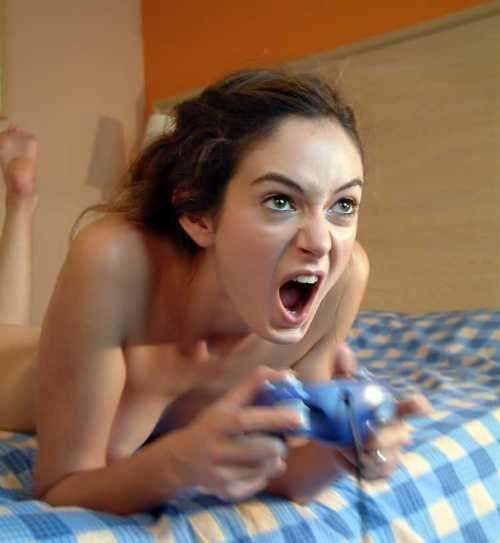 Сексуальные девушки геймеры