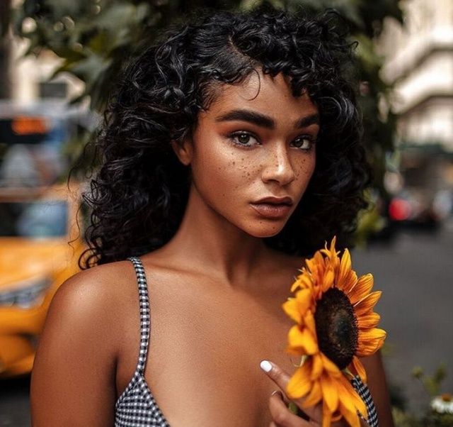 Девушки со смешанной кровью