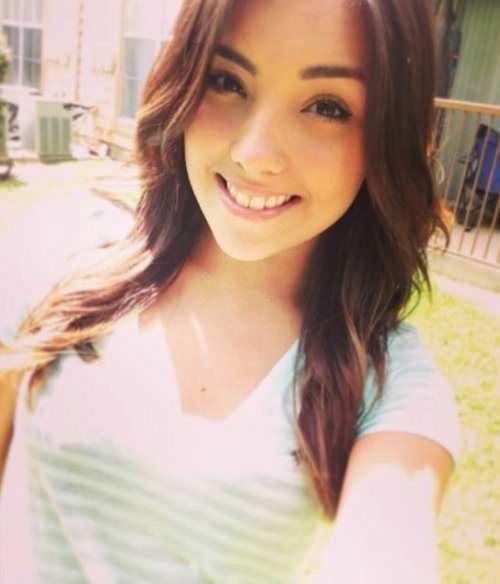 Симпатичные девушки (34 фото)