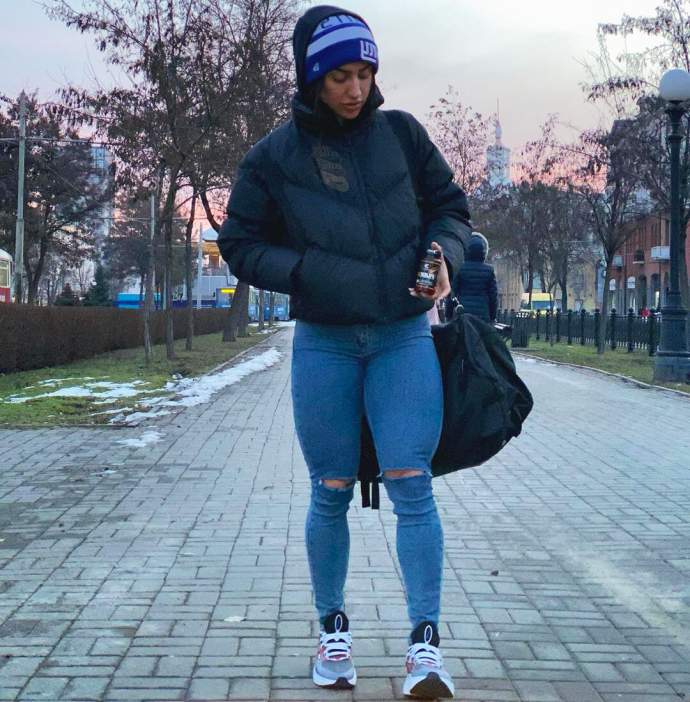 Бахар Набиева – азербайджанка, у которой ноги слишком перекачены