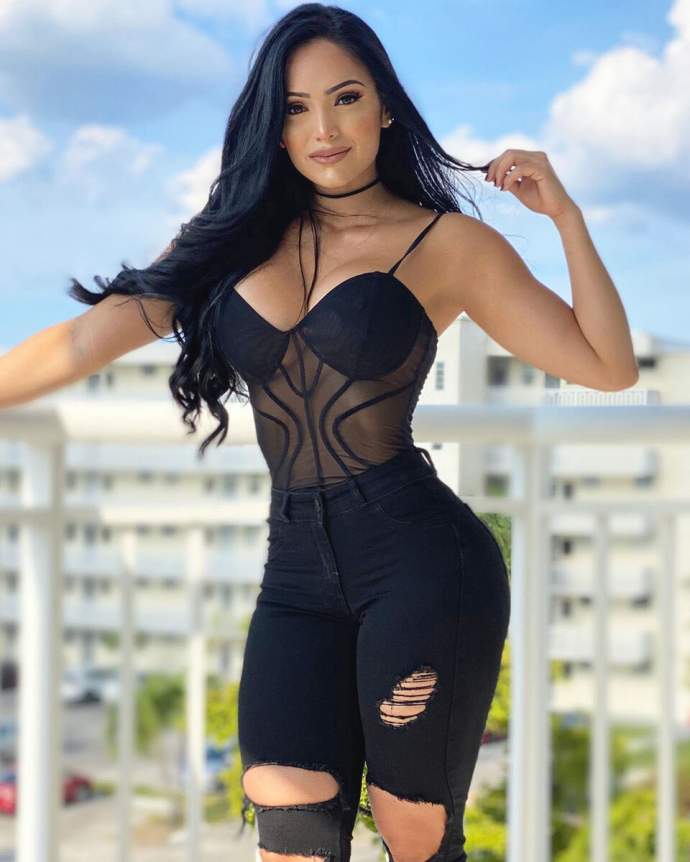 Танет Хименес – спортсменка, фитнес-инструктор, модель из Венесуэлы