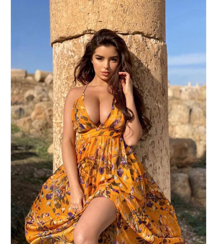 Позитивная, несмотря ни на что, Instagram-модель Деми Роуз