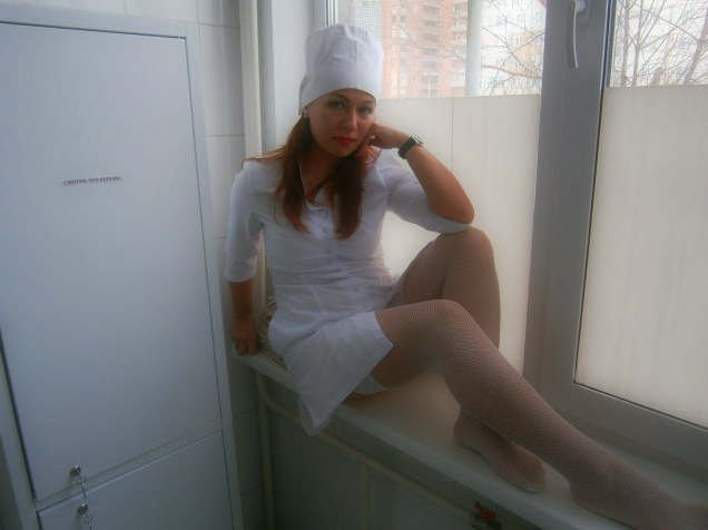 Голые медработницы