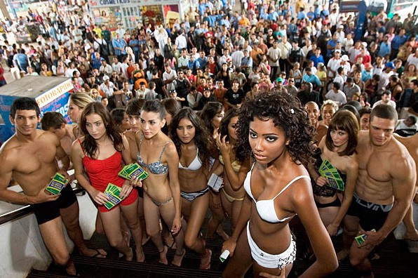 День нижнего белья в Бразилии